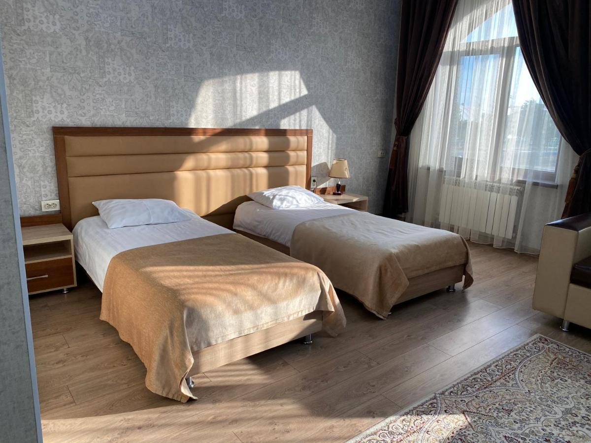 Достык Hotel คีซีลอร์ดา ภายนอก รูปภาพ
