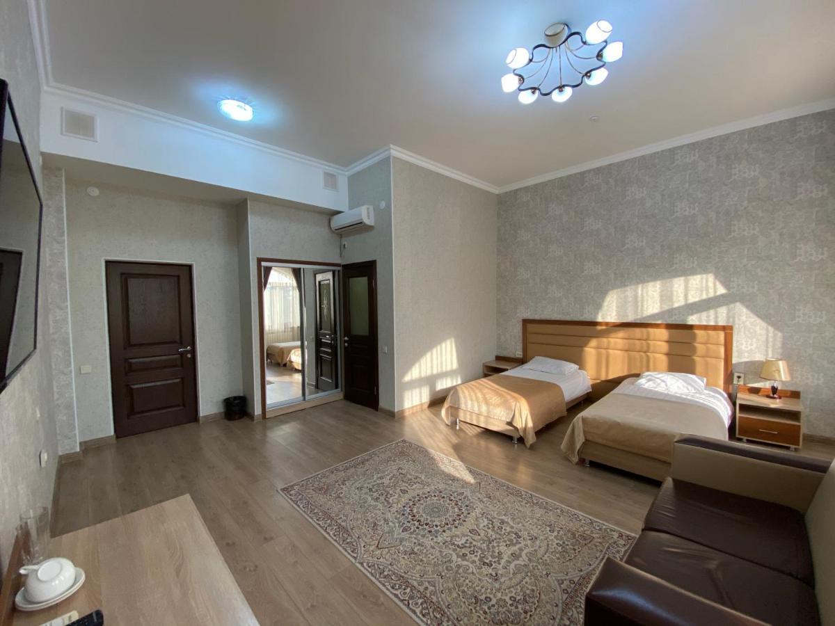 Достык Hotel คีซีลอร์ดา ภายนอก รูปภาพ