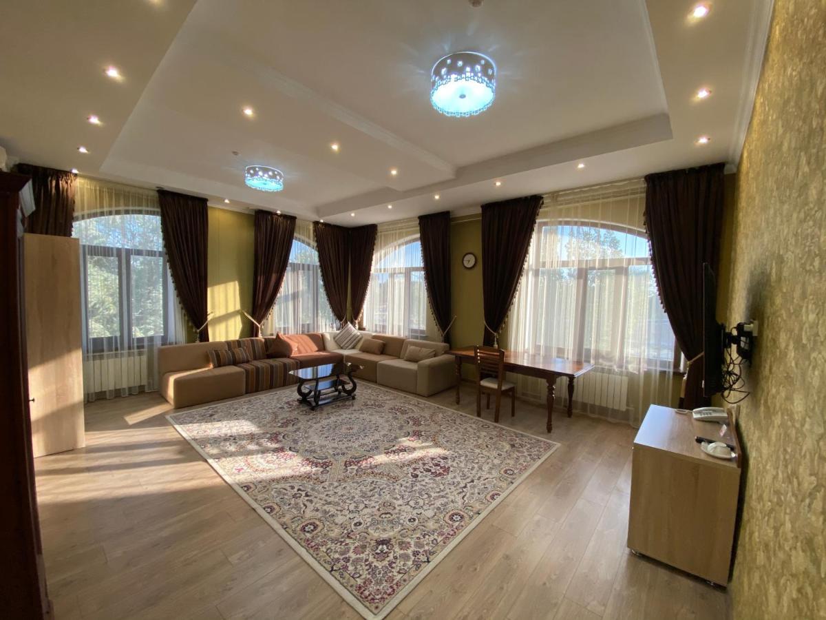 Достык Hotel คีซีลอร์ดา ภายนอก รูปภาพ